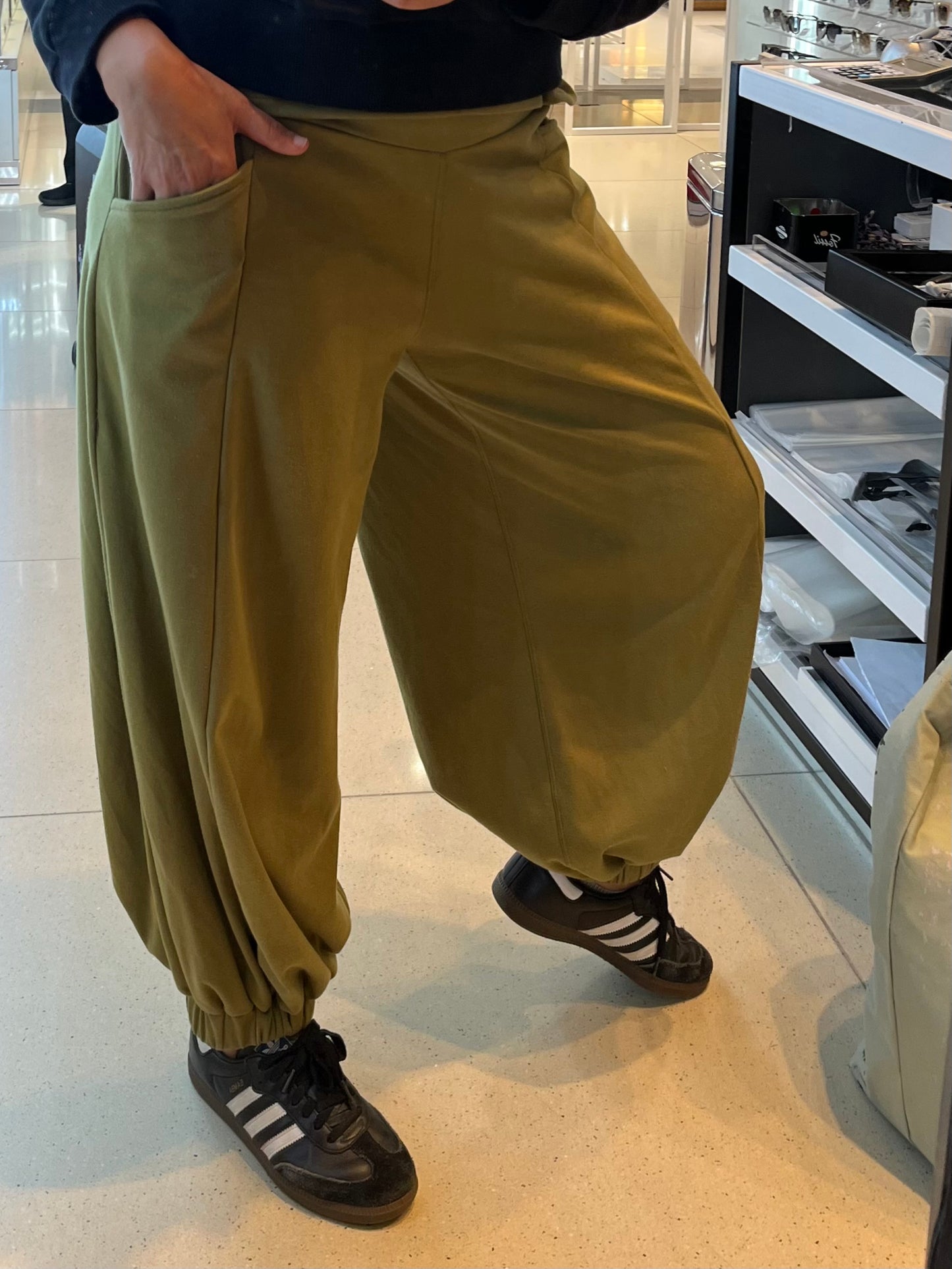 SET | Pant Balloon + Remera